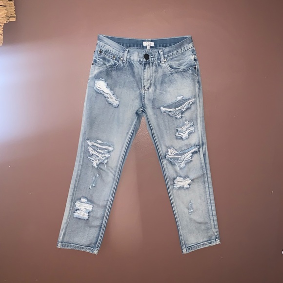 TOBI Jeans Distressed - Picture 2 of 8